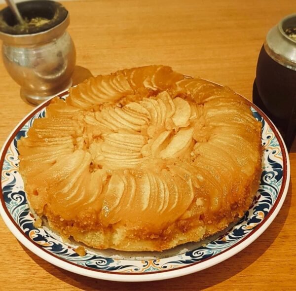 Torta invertida de manzanas